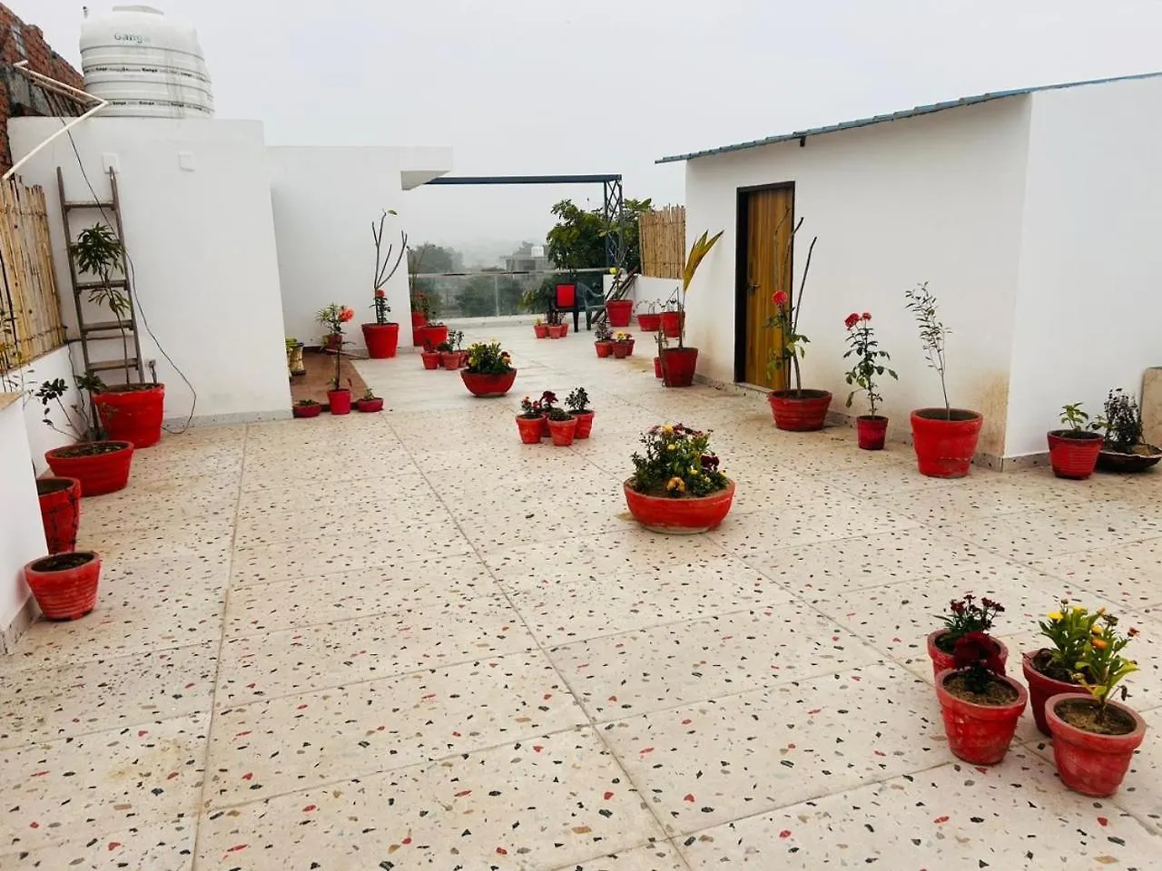 Saroj Villa Agra