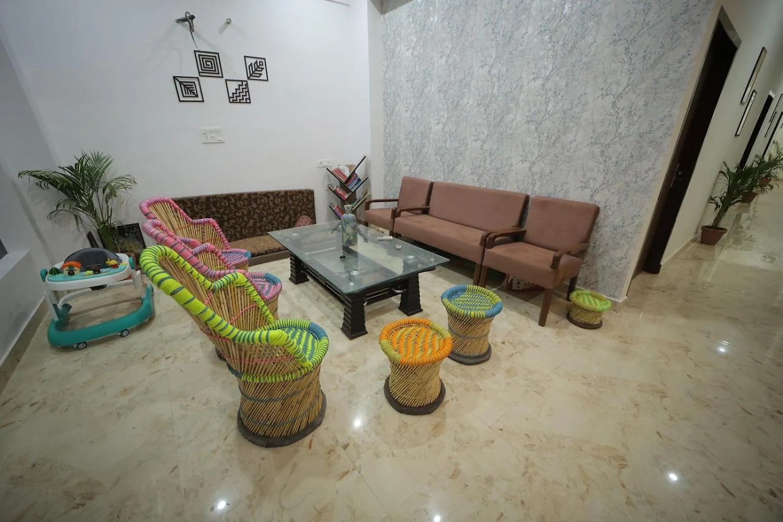 Ξενοδοχείο Saroj Villa Agra